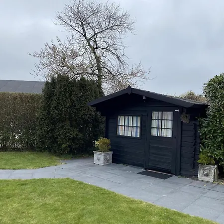 Lovely With Garden * Sint Maartensvlotbrug