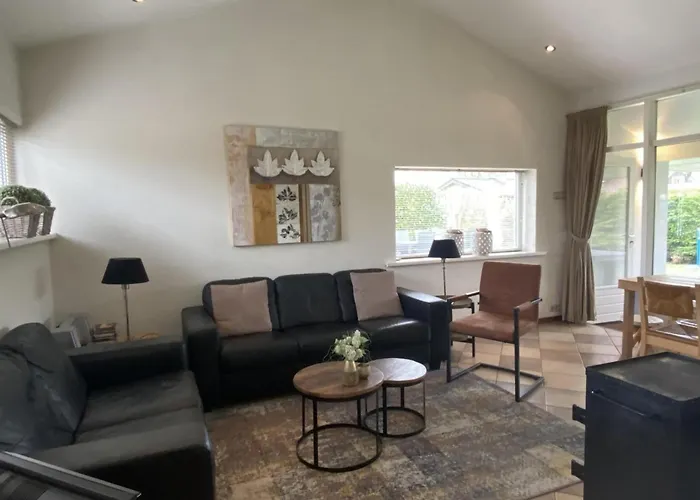 Lovely With Garden Nyaraló Sint Maartensvlotbrug